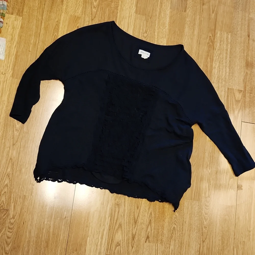 ANTHRO Meadow Rue black lace panel top sz small